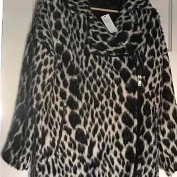 NWT Banana Republic Faux Fur Winter Coat XS - Picture 3 of 6